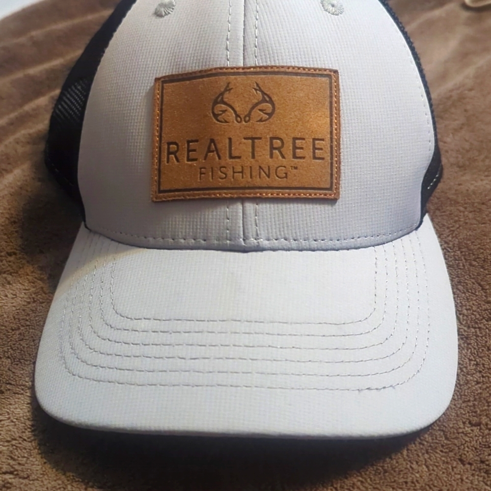 Real Tree Fishing Hat🎣